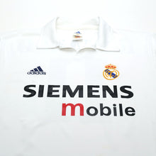 Load image into Gallery viewer, 2002/03 Ronaldo #11 Real Madrid Vintage adidas Centenary Home Football Shirt (M)3