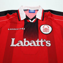 Load image into Gallery viewer, 1996/98 Pearce #3 Nottingham Forest Vintage Umbro Home Football Shirt (XL)3