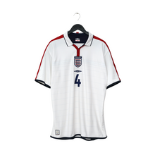 Load image into Gallery viewer, 2003/05 Gerrard #4 England Vintage Umbro Home Football Shirt (XL) EURO 20041