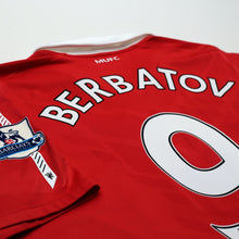 Load image into Gallery viewer, 2010/11 Berbatov #9 Manchester United Vintage Home Football Shirt (M)14