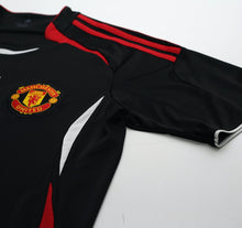 Load image into Gallery viewer, 2021/22 RONALDO #7 Manchester United adidas Teamgeist Football Shirt (M)4