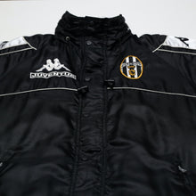 Load image into Gallery viewer, 1998/99 Juventus Vintage Kappa Padded Bench Jacket (S)4