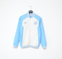 Load image into Gallery viewer, 2010/12 Manchester City Vintage Umbro Football Walkout Jacket Track Top (S)