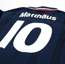 Load image into Gallery viewer, 2019/20 MATTHAUS #10 Bayern Munich Retro adidas Icons Football Shirt (XL)