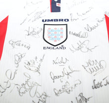 Load image into Gallery viewer, 1997/99 ENGLAND U21'S Vintage Umbro Home SIGNED Football Shirt (L) BNWOT