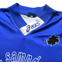 Load image into Gallery viewer, 1996/97 SAMPDORIA Vintage Asics Long Sleeve Football Training Shirt Jersey (XL)