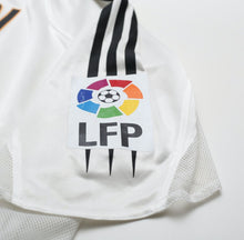 Load image into Gallery viewer, 2004/05 OWEN #11 Real Madrid Vintage adidas MATCH ISSUE Home Football Shirt (L)
