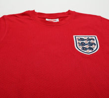 Load image into Gallery viewer, 1970 Bobby MOORE #6 England Vintage Umbro Away Football Shirt (M) West Ham Utd (2)