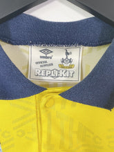 Load image into Gallery viewer, 1991/92 LINEKER #10 Tottenham Hotspur Vintage Umbro Away Football Shirt (L)
