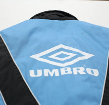 Load image into Gallery viewer, 1992/93 SHEFFIELD WEDNESDAY Vintage Umbro Football Bench Coat Jacket (S/M)