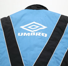 Load image into Gallery viewer, 1992/93 SHEFFIELD WEDNESDAY Vintage Umbro Football Bench Coat Jacket (S/M)