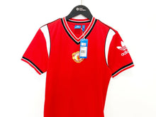 Load image into Gallery viewer, 1985 McGRATH #5 Manchester United adidas Originals FA Cup Football Shirt S BNWT