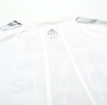 Load image into Gallery viewer, 2004/05 OWEN #11 Real Madrid Vintage adidas MATCH ISSUE Home Football Shirt (L)