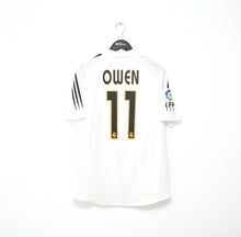 Load image into Gallery viewer, 2004/05 OWEN #11 Real Madrid Vintage adidas MATCH ISSUE Home Football Shirt (L)