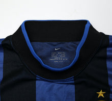 Load image into Gallery viewer, 2000/01 VIERI #32 Inter Milan Vintage Nike Home Football Shirt Jersey (S/M)