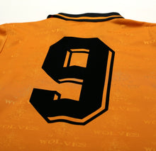 Load image into Gallery viewer, 1995/96 BULL #9 Wolverhampton Wanderers Vintage Nutmeg Home Football Shirt (S)