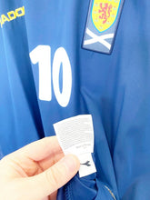 Load image into Gallery viewer, 2003/05 McFADDEN #10 Scotland Vintage Diadora Home Football Shirt (XL) Everton
