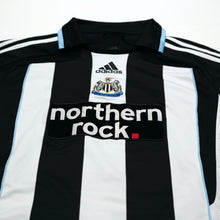 Load image into Gallery viewer, 2007/09 Martins #9 Newcastle United Vintage adidas Home Football Shirt (M)3
