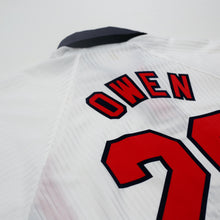 Load image into Gallery viewer, 1997/99 Owen #20 England Vintage Umbro Home Football Shirt (L/XL) WC 1998
