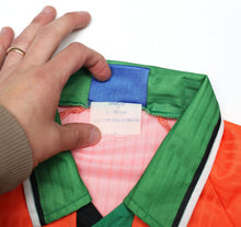 Load image into Gallery viewer, 1997/98 KEANE #6 Ireland Vintage Umbro Away Football Shirt (L)
