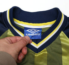 Load image into Gallery viewer, 1998/00 CHELSEA Vintage Umbro Football Training Shirt (L)

