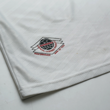 Load image into Gallery viewer, 1996/97 Cantona #7 Manchester United Vintage Umbro Away Football Shirt (XL)7
