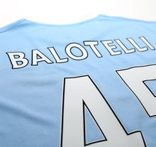 Load image into Gallery viewer, 2010/11 BALOTELLI #45 Manchester City Vintage Umbro Football Shirt (L)

