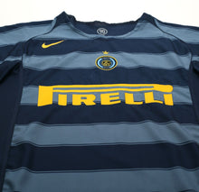 Load image into Gallery viewer, 2004/06 INTER MILAN Vintage Nike Football Third Shirt (L)

