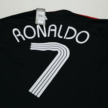 Load image into Gallery viewer, 2021/22 Ronaldo #7 Manchester United adidas Teamgeist Football Shirt (S/M) BNWT9
