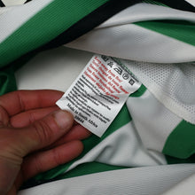 Load image into Gallery viewer, 2001 Larsson #7 Celtic Vintage Umbro Home Football Shirt (S)15

