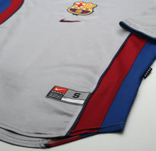 Load image into Gallery viewer, 1998/01 BARCELONA Vintage Nike Away Football Shirt (S)
