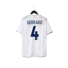 Load image into Gallery viewer, 2005/07 Gerrard #4 England Vintage Umbro Home Football Shirt (M) WC 20060
