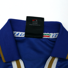 Load image into Gallery viewer, 1996/97 Italy Vintage Nike Home Football Shirt (M) Euro 9611
