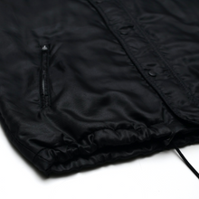 Load image into Gallery viewer, 1998/99 Juventus Vintage Kappa Padded Bench Jacket (S)12
