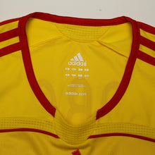 Load image into Gallery viewer, 2006/07 Gerrard #8 Liverpool Vintage adidas Away Football Shirt (L)18
