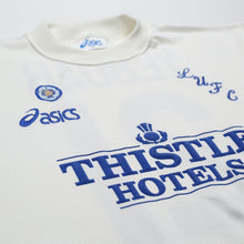 Load image into Gallery viewer, 1995/96 Yeboah #21 Leeds United Vintage Asics Home Football Shirt (XXL)5
