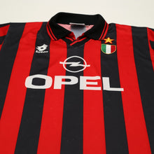 Load image into Gallery viewer, 1996/97 AC Milan Vintage Lotto Home Football Shirt (L)3
