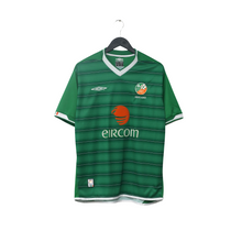 Load image into Gallery viewer, 2003/04 Roy Keane #6 Ireland Vintage Umbro Home Football Shirt (M)

