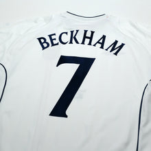 Load image into Gallery viewer, 2001/03 Beckham #7 England Vintage Umbro Home Greece Football Shirt (XL)11
