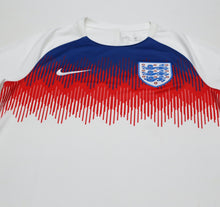 Load image into Gallery viewer, 2018/20 ENGLAND Nike Pre Match Warm Up Football Shirt (M) World Cup 20183
