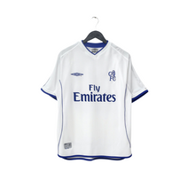 Load image into Gallery viewer, 2001/03 Zola #25 Chelsea Vintage Umbro Away Football Shirt (M)1
