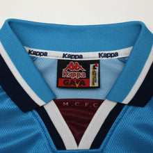 Load image into Gallery viewer, 1997/99 Kinkladze #10 Manchester City Vintage Kappa Home Football Shirt (L)13
