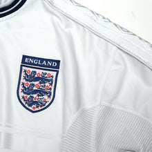 Load image into Gallery viewer, 1999/01 England Vintage Umbro Home Football Shirt (M) Euro 20008
