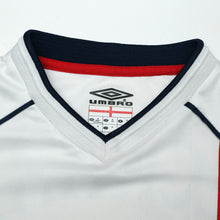 Load image into Gallery viewer, 2001/03 Beckham #7 England Vintage Umbro Home Greece Football Shirt (M)16
