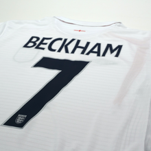 Load image into Gallery viewer, 2005/07 Beckham #7 England Vintage Umbro Home Football Shirt (L) WC 200610

