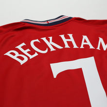 Load image into Gallery viewer, 2002/04 Beckham #7 England Vintage Umbro Away Football Shirt (M) Argentina WC13
