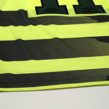 Load image into Gallery viewer, 1996/97 Cadete #11 Celtic Vintage Umbro Away Football Shirt (M)15
