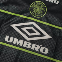 Load image into Gallery viewer, 1998/99 Larsson #7 Celtic Vintage Umbro Away Football Shirt (L)5
