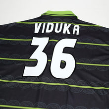 Load image into Gallery viewer, 1999/00 Viduka #36 Celtic Vintage Umbro Away Football Shirt (XL)9
