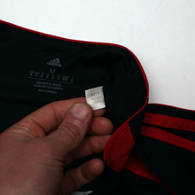 Load image into Gallery viewer, 2021/22 RONALDO #7 Manchester United adidas Teamgeist Football Shirt (M)14
